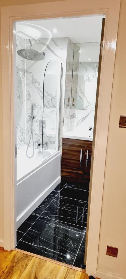 Double King Suite, Canary Wharf Waterfront London Bagian luar foto