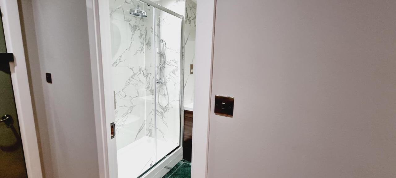 Double King Suite, Canary Wharf Waterfront London Bagian luar foto
